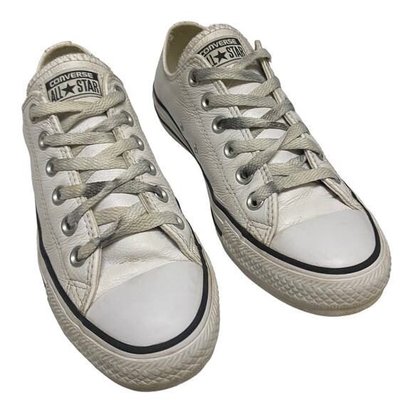 Converse Unisex Shoes 109058 Sz 7 Chuck Taylor All Star White Leather Low Top - Picture 1 of 7